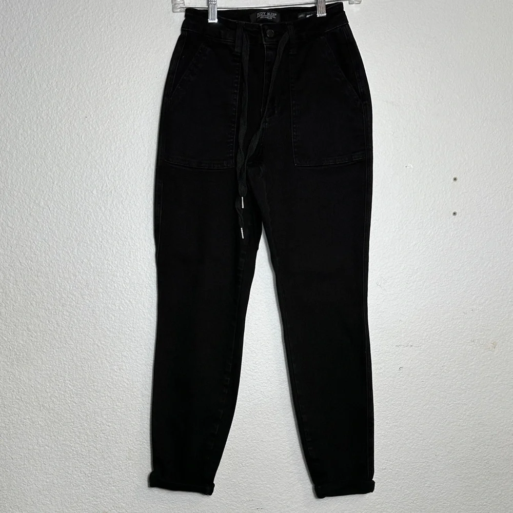 Judy Blue High Waist Black Jogger Jeans Stretch Womens 0/24 Modern Preppy Casual